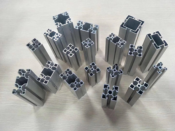 了解鋁型材最新國家標(biāo)準(zhǔn)-季華鋁材